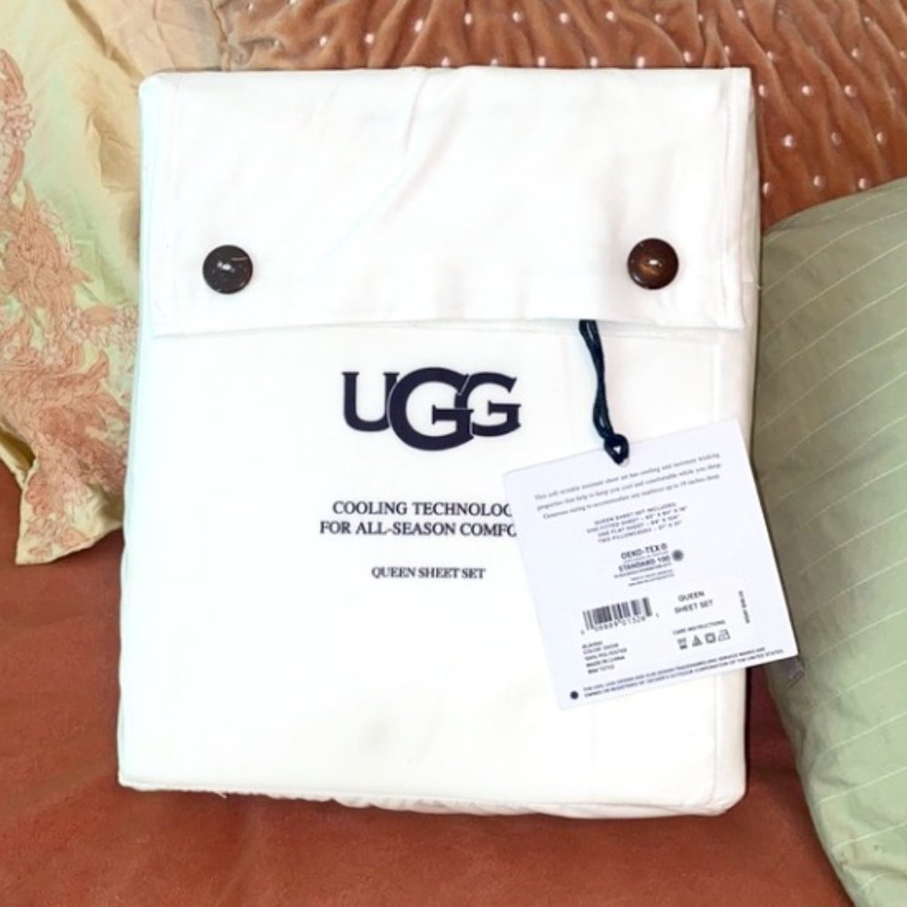 UGG Queen Sheet Set with Cooling Technology in Snow